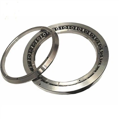 XR496053 Korsade precisionsrullager